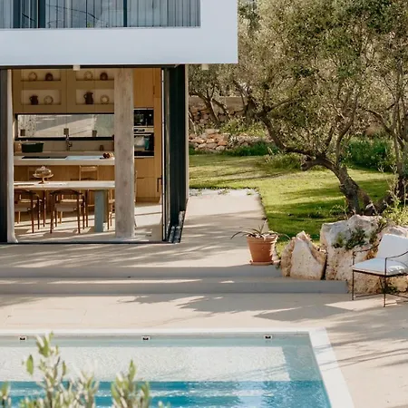 Villa Luxury Authentic Heated Pool Sea View *