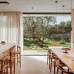 Luxury Authentic Heated Pool Sea View