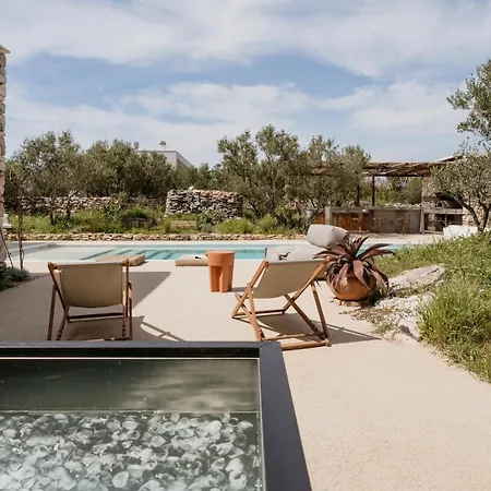 Vila Luxury Authentic Heated Pool Sea View
