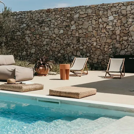 Vila Luxury Authentic Heated Pool Sea View